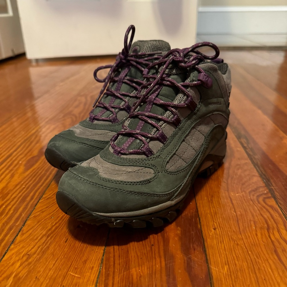 Merrell women’s hiking boots